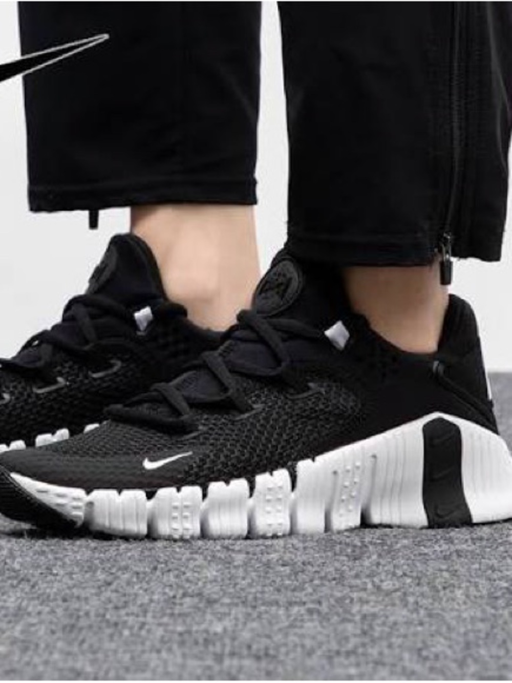 Nike Women's Black and White Metcons